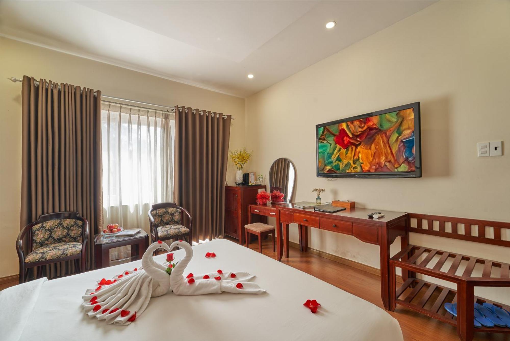Bcons Riverside Hotel Binh Duong Thu Dau Mot Dış mekan fotoğraf