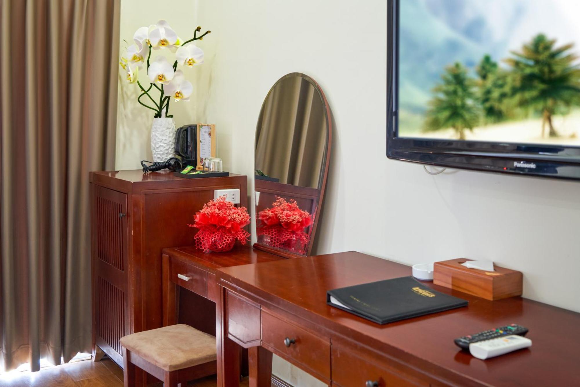 Bcons Riverside Hotel Binh Duong Thu Dau Mot Dış mekan fotoğraf
