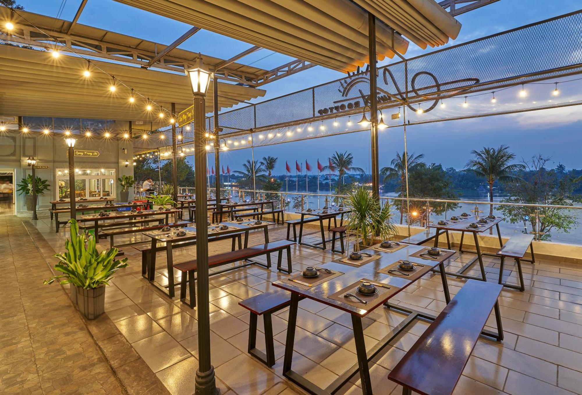 Bcons Riverside Hotel Binh Duong Thu Dau Mot Dış mekan fotoğraf