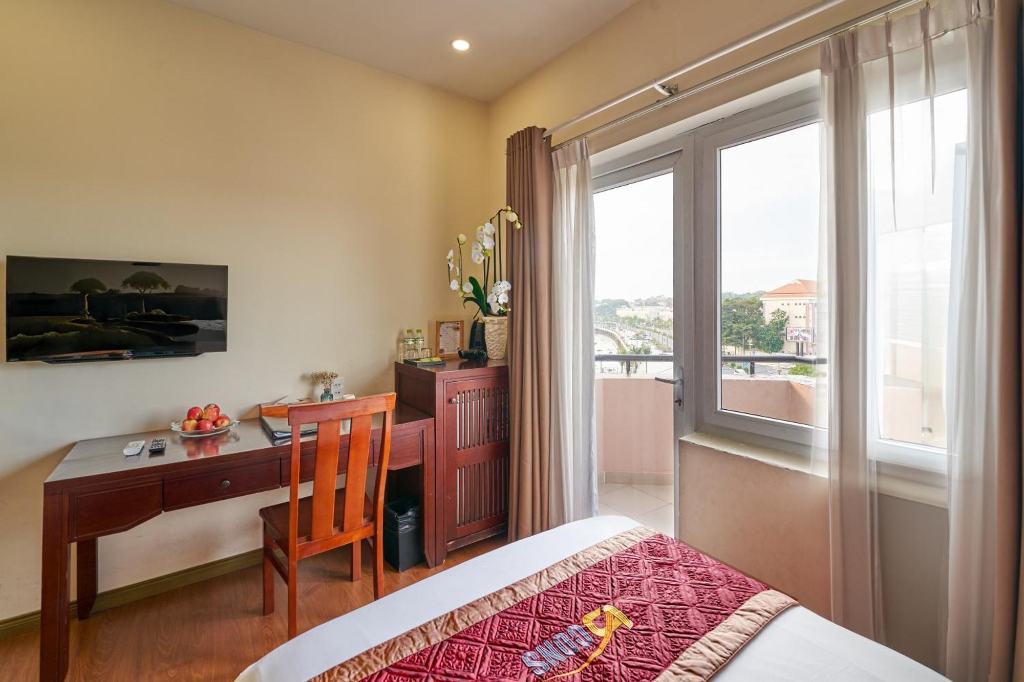 Bcons Riverside Hotel Binh Duong Thu Dau Mot Dış mekan fotoğraf