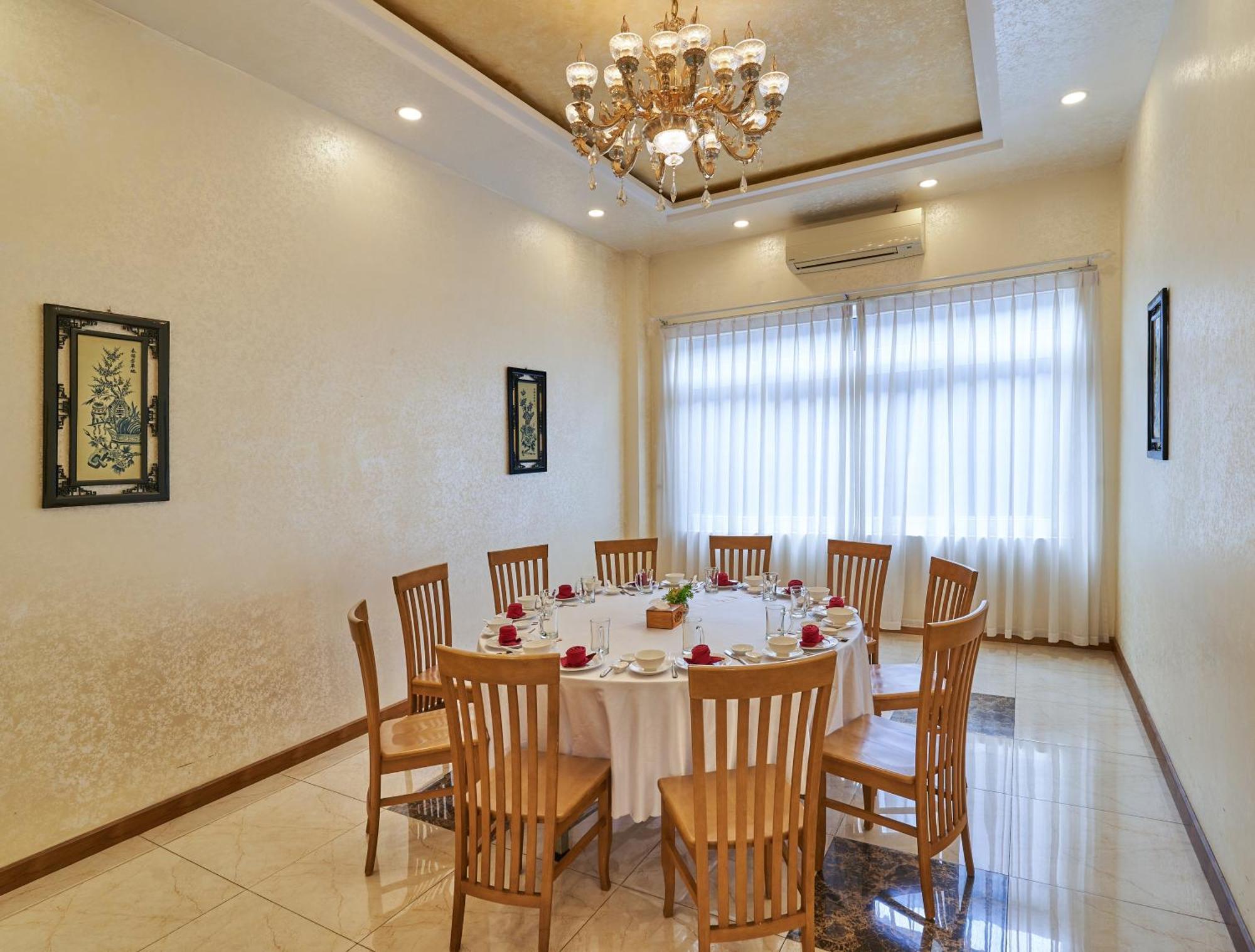 Bcons Riverside Hotel Binh Duong Thu Dau Mot Dış mekan fotoğraf